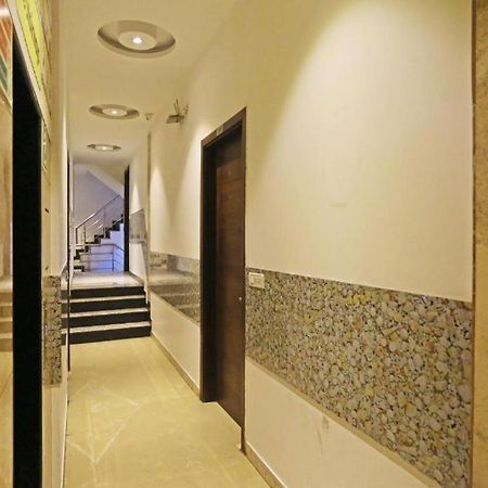 Hotel Urban Luxury New Delhi Exterior photo
