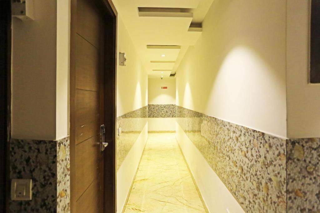 Hotel Urban Luxury New Delhi Exterior photo