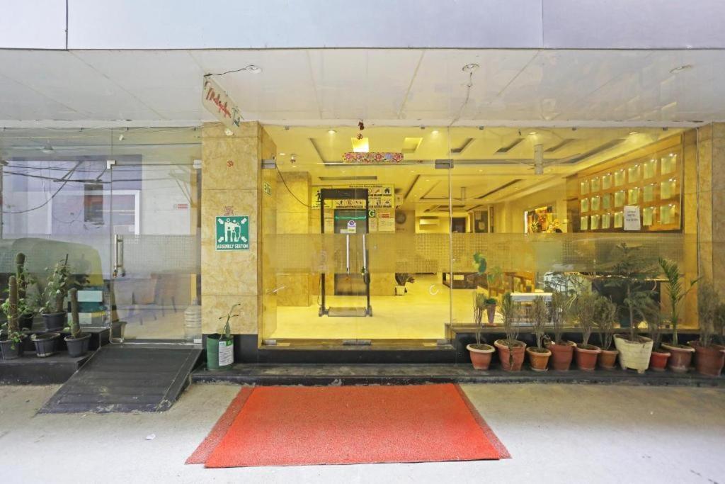 Hotel Urban Luxury New Delhi Exterior photo